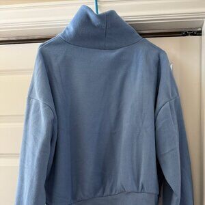 Old Navy Performance Fleece XL Blue Mock Neck Cropped Pullover